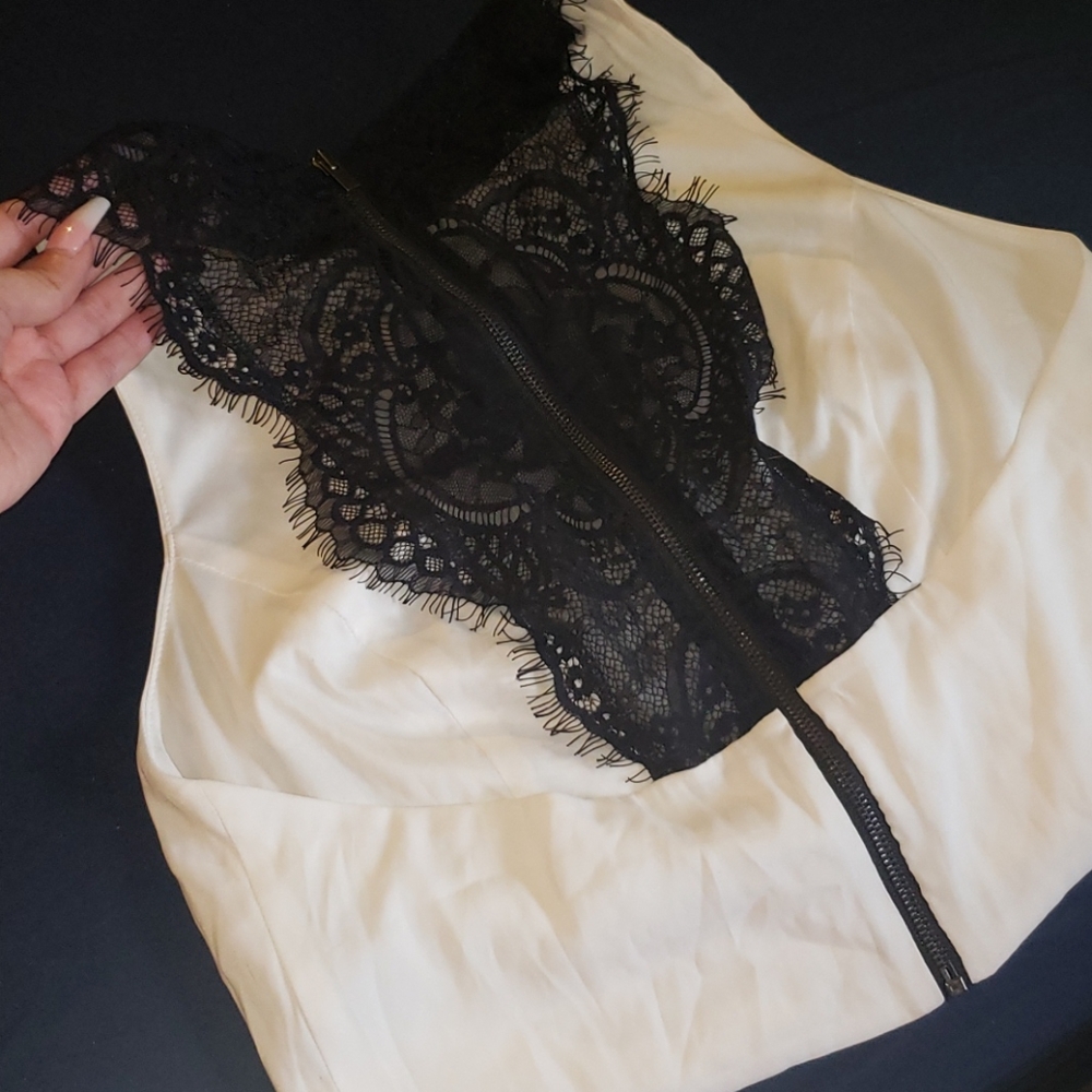 Express cropped top